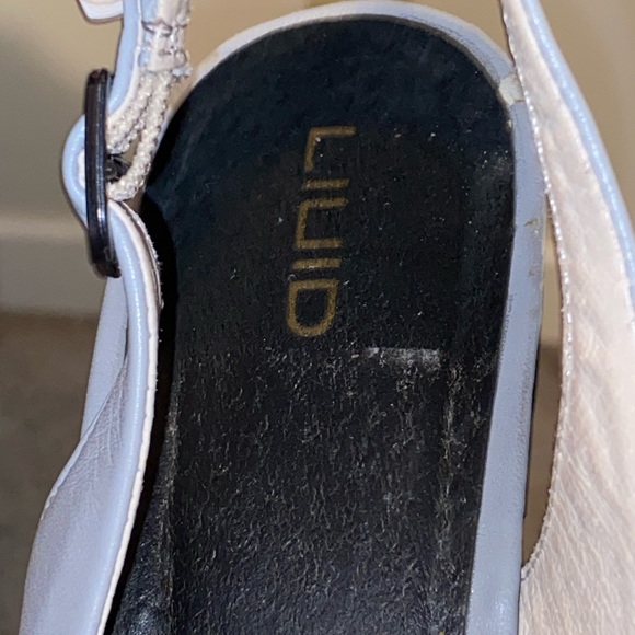 LIUID HEELS - Picture 4 of 5